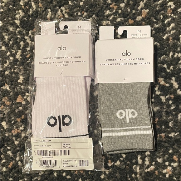 ALO Yoga Other - ALO Yoga Unisex Socks in Gray and White Bundle of 2